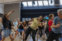 Antropoceno, le spectacle qui fait danser les amateurs