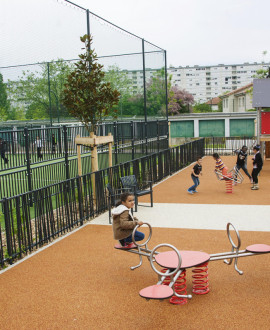 Un nouveau square à Bron