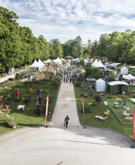 Scènes de jardin à Lacroix-Laval : le rendez-vous des passionnés