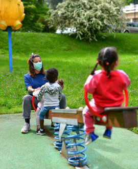 Prendre soin des enfants en difficulté pendant l'épidémie