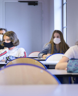 Rentrée : 140 000 masques pour les collèges