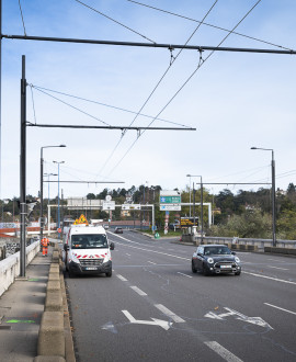 Pont Poincaré : une voie vélo et bus entre Caluire et Lyon