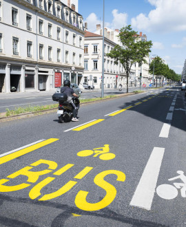 Changement du rythme des feux sur la rue Duquesne pour limiter les accidents