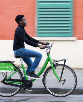 Étudiants boursiers : venez essayer Free Vélo'v à la maison des étudiants