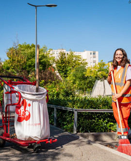 Jobs d'été 2023 : la Métropole recrute !