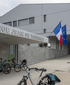 Un collège remis à neuf pour Fontaines-sur-Saône