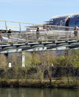 Passerelle de la Paix