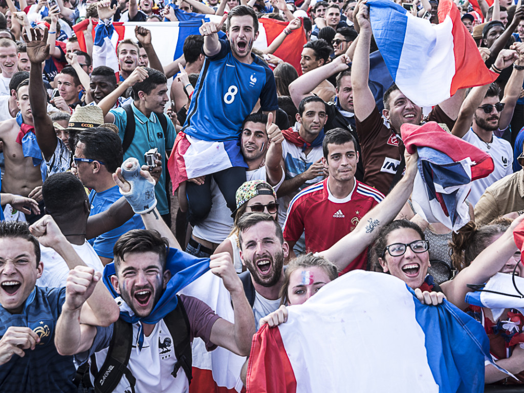 Dans la Métropole, tous aux couleurs de l'Euro !