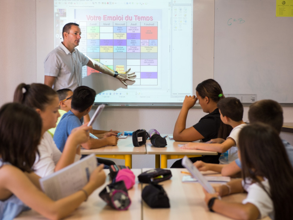 Rentrée des collèges : retour en classe