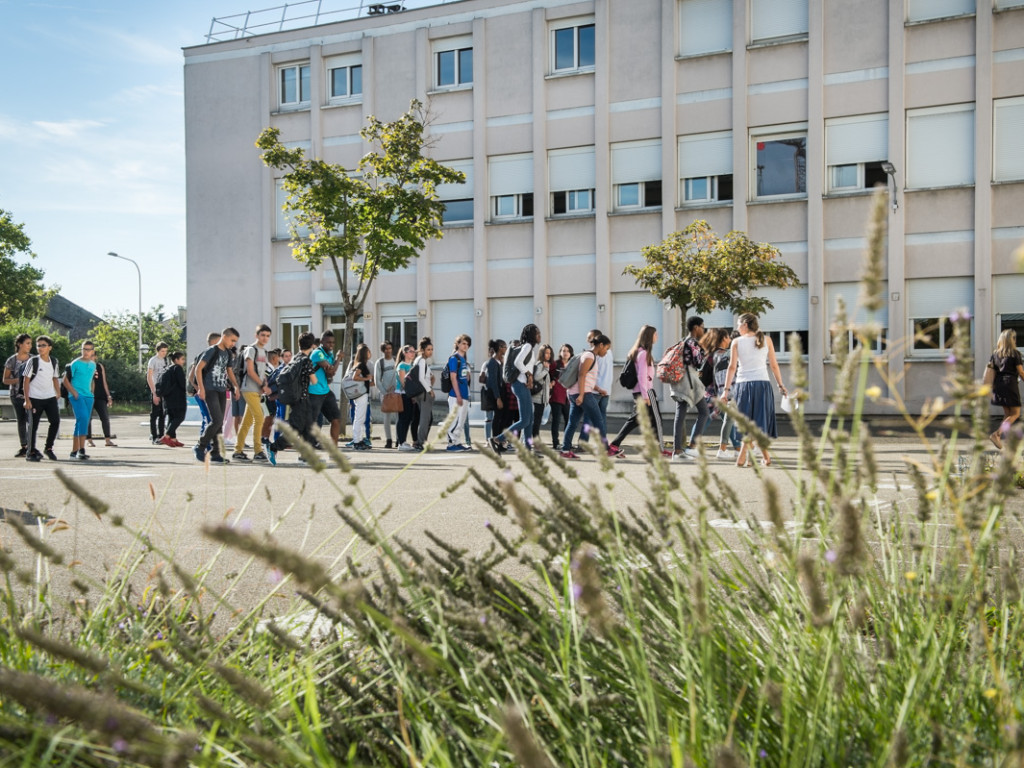 Rentrée des collèges : retour en classe