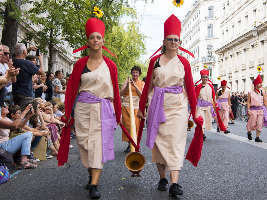 Défilé de la biennale de la danse 2018