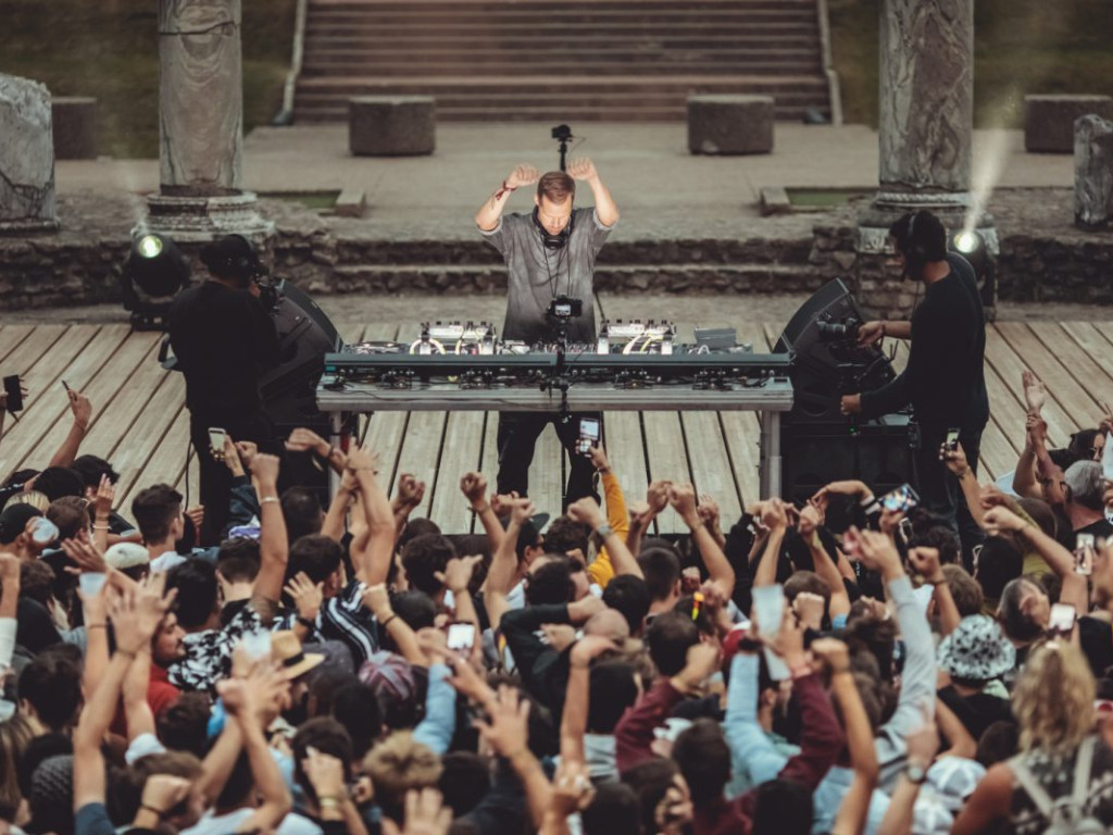 Un concert techno au théâtre romain Lugdunum