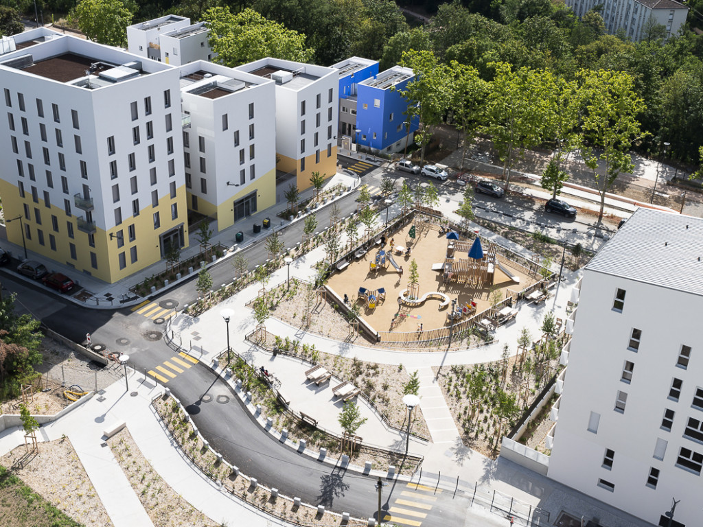 Jardin des belvédères : sortie en famille à la Duchère