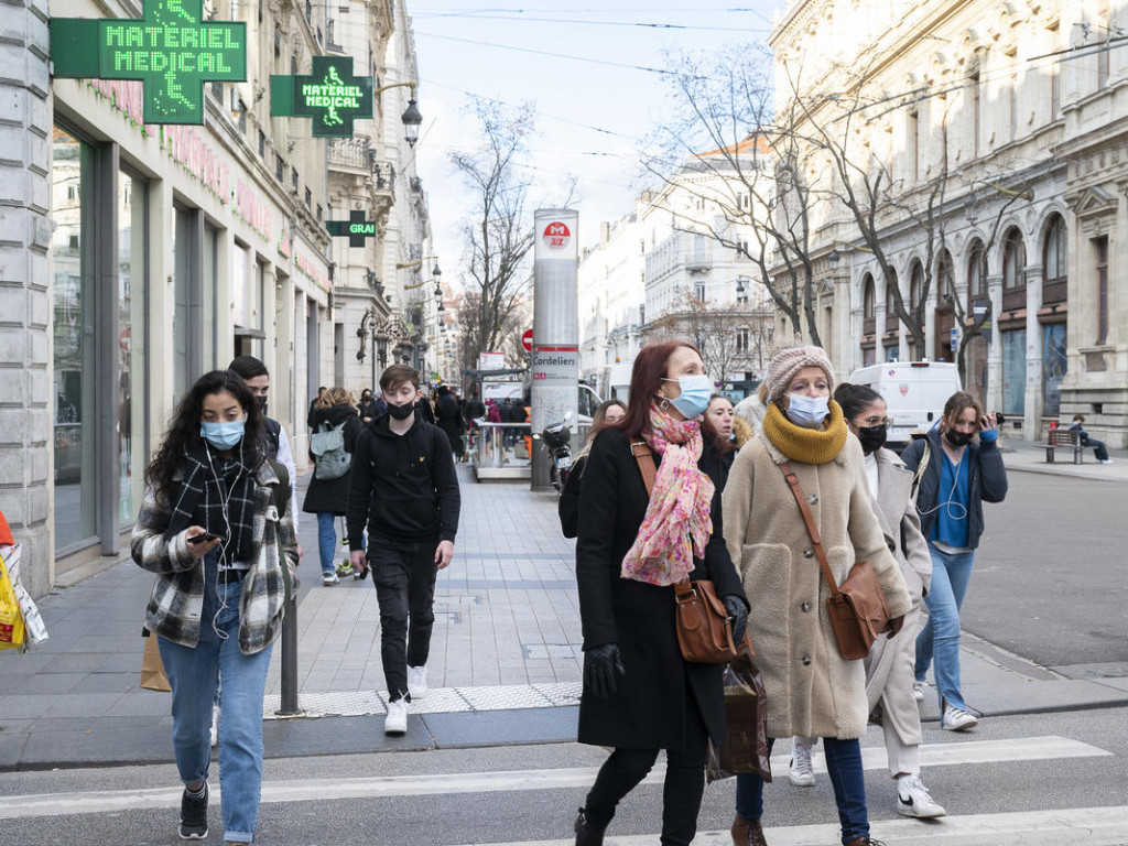 Conducteurs, cyclistes, piétons : la rue ça se partage !