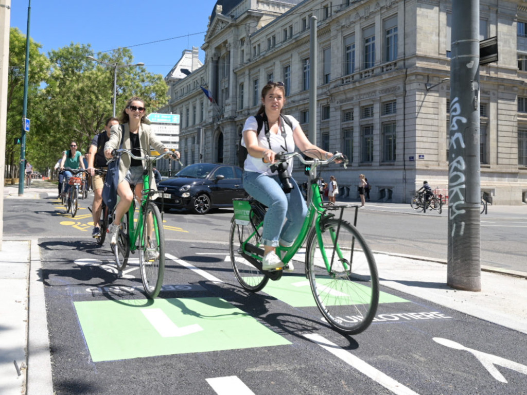 Prêts à pédaler sur le 1er kilomètre des Voies Lyonnaises ?