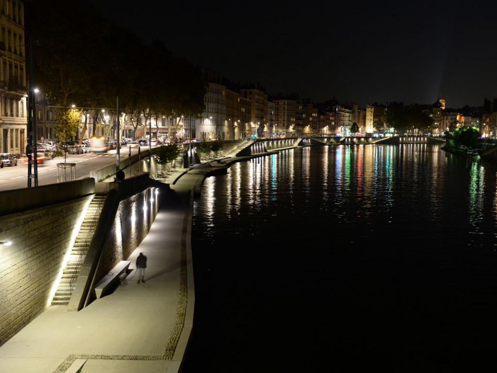 Les rives de Saône de nuit
