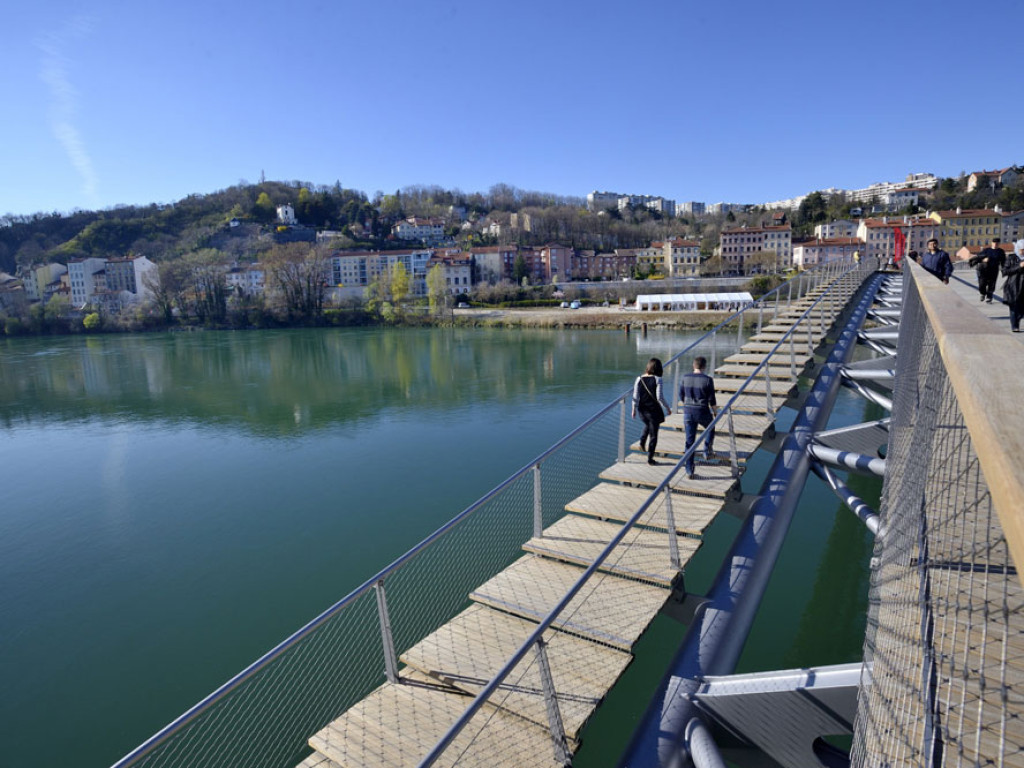 Passerelle de la Paix