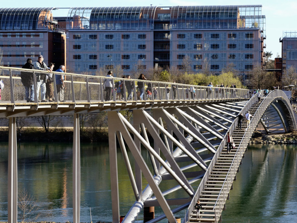 Passerelle de la Paix