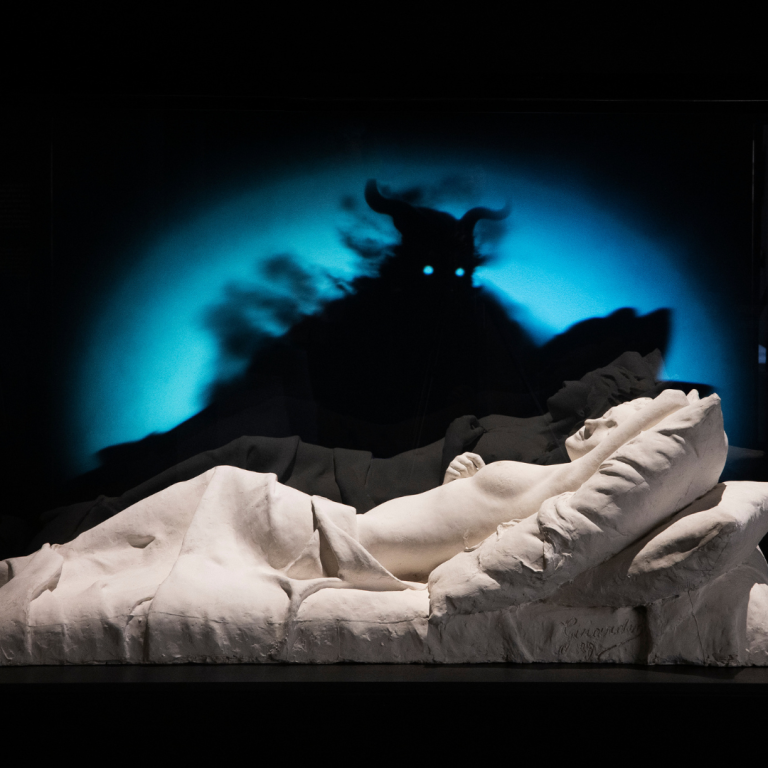 Passez la nuit au musée