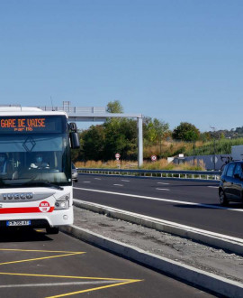 Un bus express entre Dardilly et Lyon sur la M6