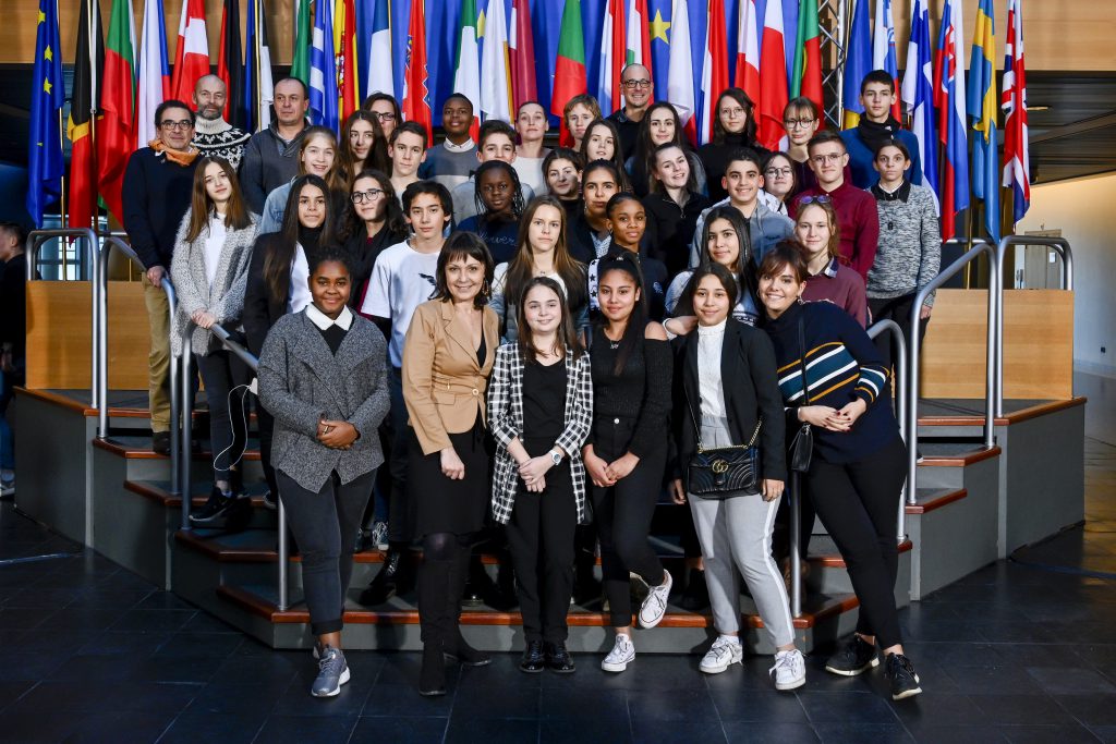 Les membres du COMET jeunes en visite au Parlement européen